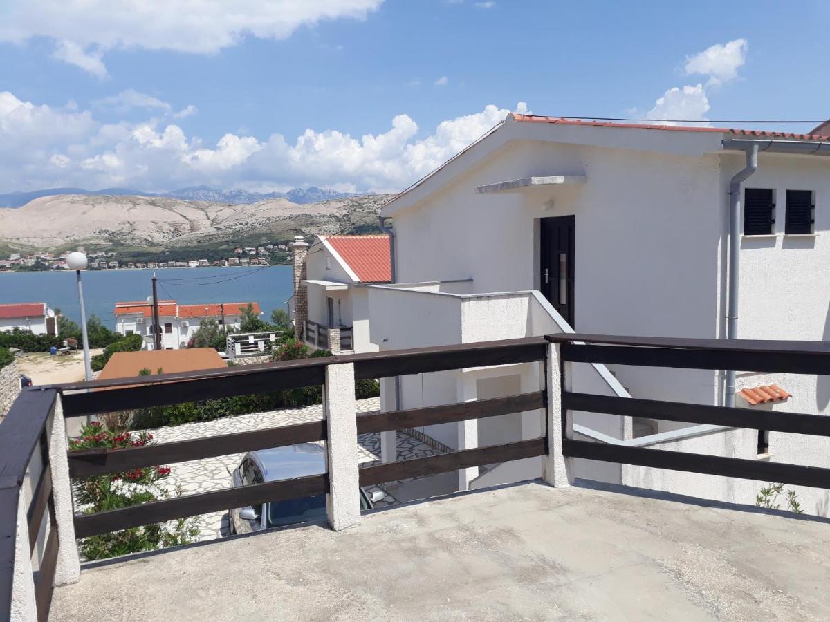 Apartments Sandi Паг Екстериор снимка