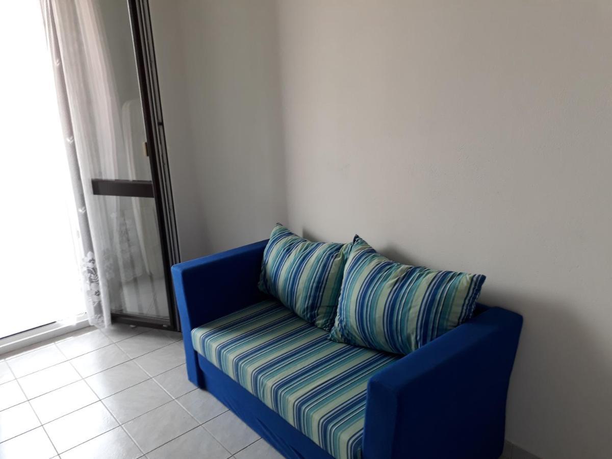 Apartments Sandi Паг Екстериор снимка